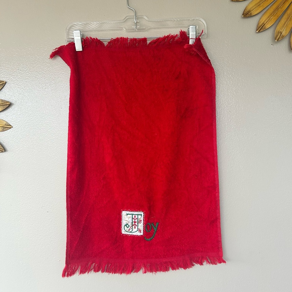Cannon Vintage Red Christmas Hand Towel Made in USA 100% Cotton “JOY”